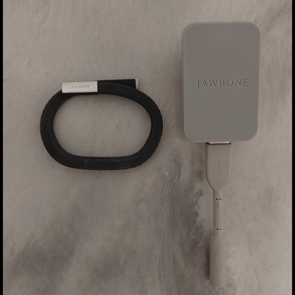 Jawbone Accessories Jawbone With Motionx Poshmark Jawbone Accessories Jawbone With Motionx Poshmark